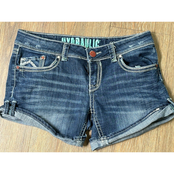 Hydraulic Pants - Hydraulic, Medium Wash, Women's Low-rise Jean Shorts, Size 12, Tag is frayed